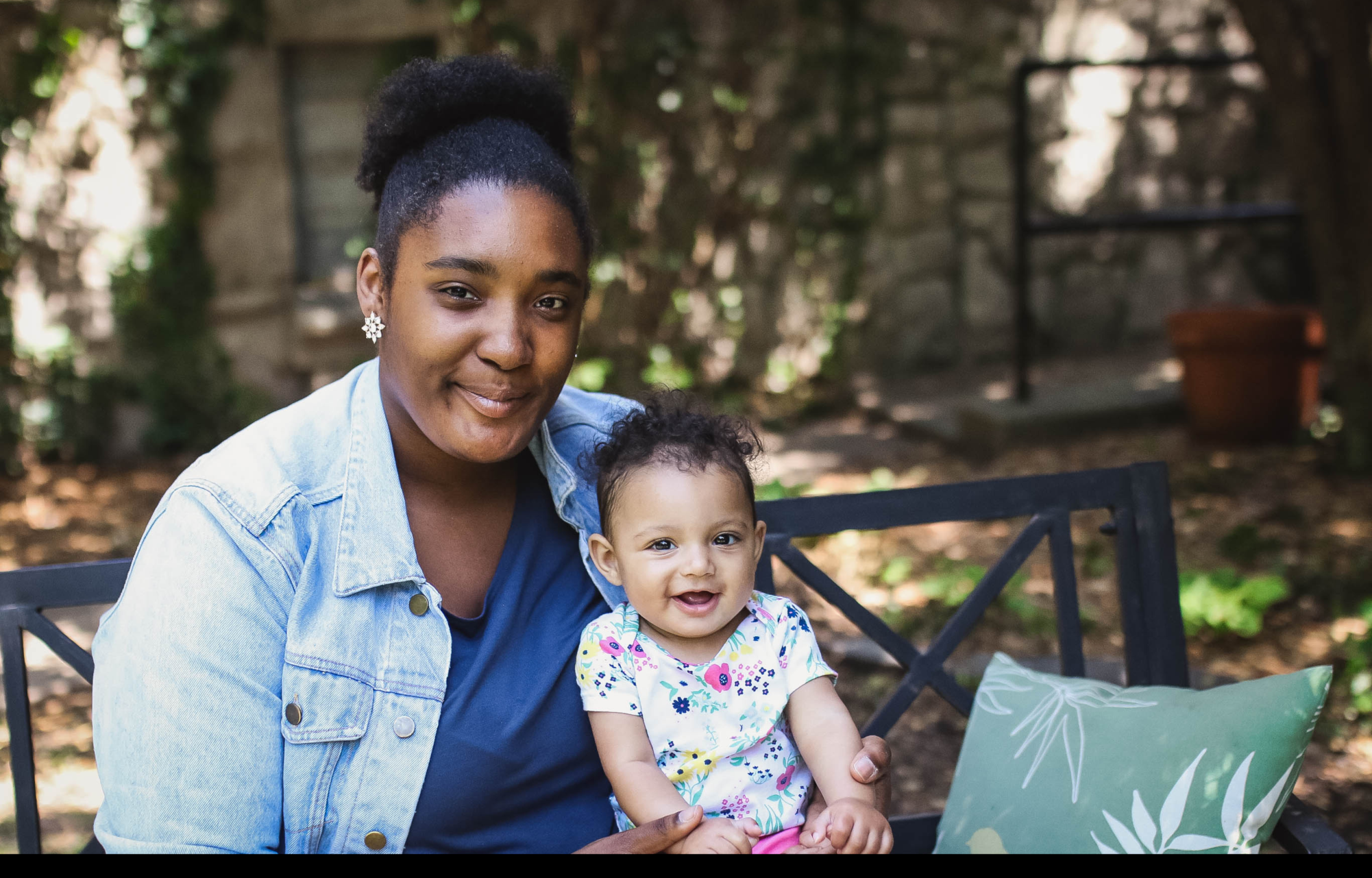 Mom and baby – scroll bar